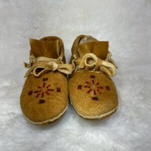 Moccasin, Child Size 9, Red & Burgundy Beaded Star