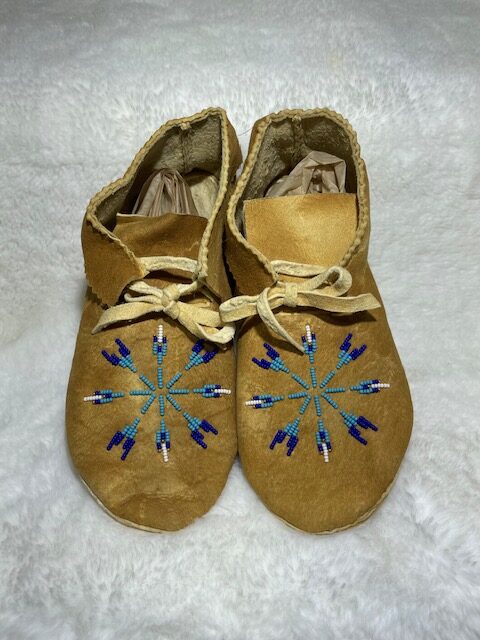 Moccasin, Size 7 Adult - Blue Star